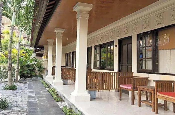 Guest house Sari Indah 2*
