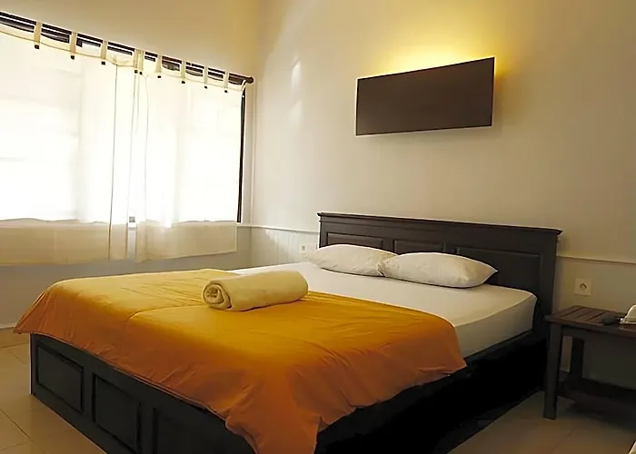 Sari Indah Guest house Kuta (Bali)