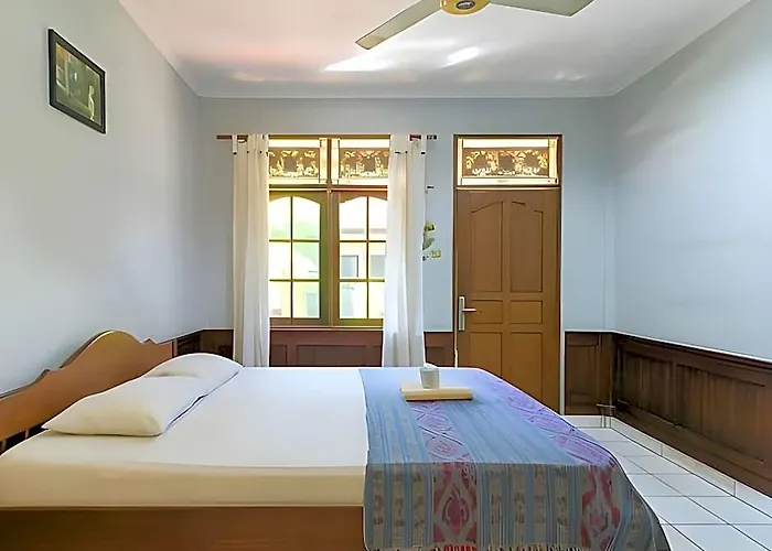 Guest house Sari Indah Kuta (Bali)